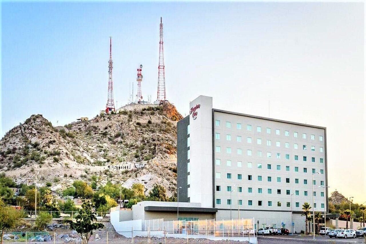 Hampton Inn By Hilton Hermosillo Exteriör bild